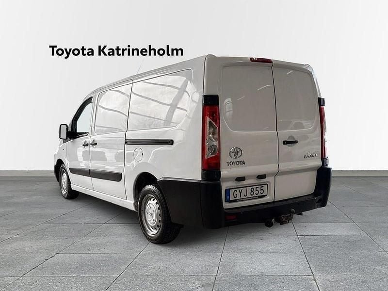 Begagnad Toyota Proace 128 HK (94 kW) 2015 Vit Minibuss