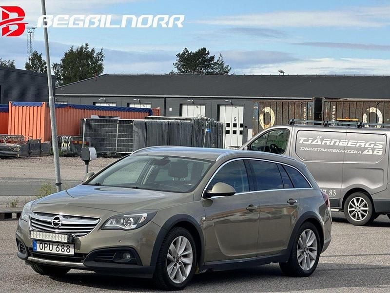 Grön Begagnad 2014 Opel Insignia Country Tourer Business Kombi | 79 500 kr (Bra pris) - Bild 1/2