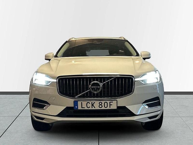 Begagnad Volvo XC60 Inscription 303 HK (222 kW) 2021 Vit SUV