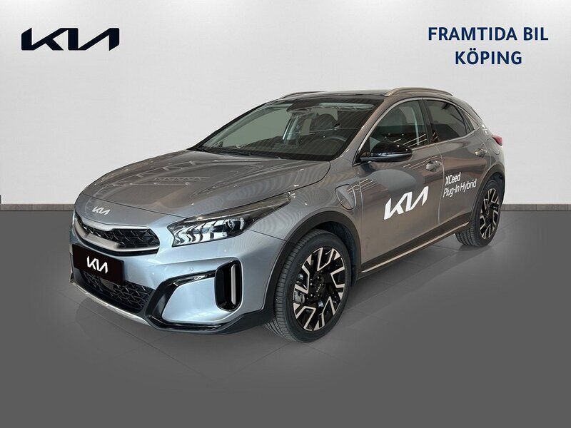 Grå Begagnad 2023 Kia XCeed Advance SUV | 395 000 kr (Dyr) - Bild 1/4