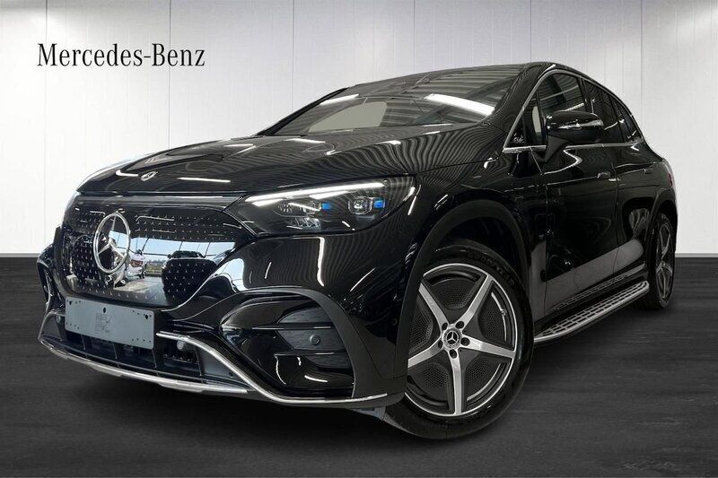 Svart Ny 2025 Mercedes EQE500 AMG SUV | 937 750 kr (Marknadspris) - Bild 1/4