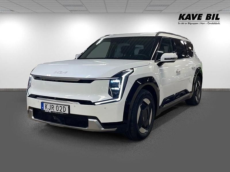 Vit Begagnad 2023 Kia EV9 Plus SUV | 709 900 kr (Superpris) - Bild 1/4
