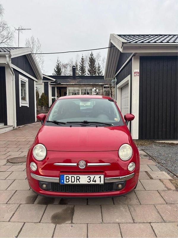 Röd Begagnad 2007 Fiat 500 Halvkombi | 49 000 kr - Bild 1/4