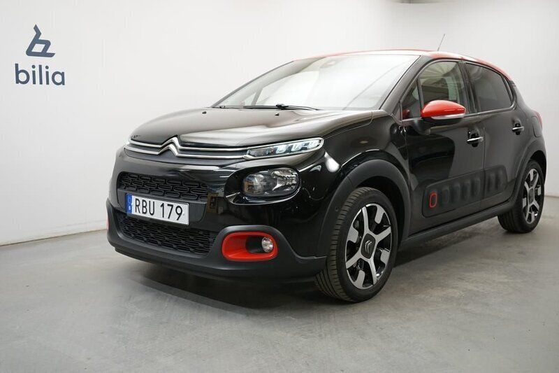 Svart Begagnad 2018 Citroën C3 PureTech Halvkombi | 129 900 kr (Marknadspris) - Bild 1/4