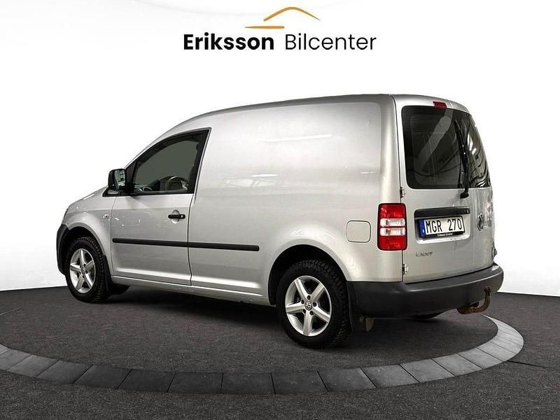 Begagnad VW Caddy 75 HK (55 kW) 2012 Silver Minibuss