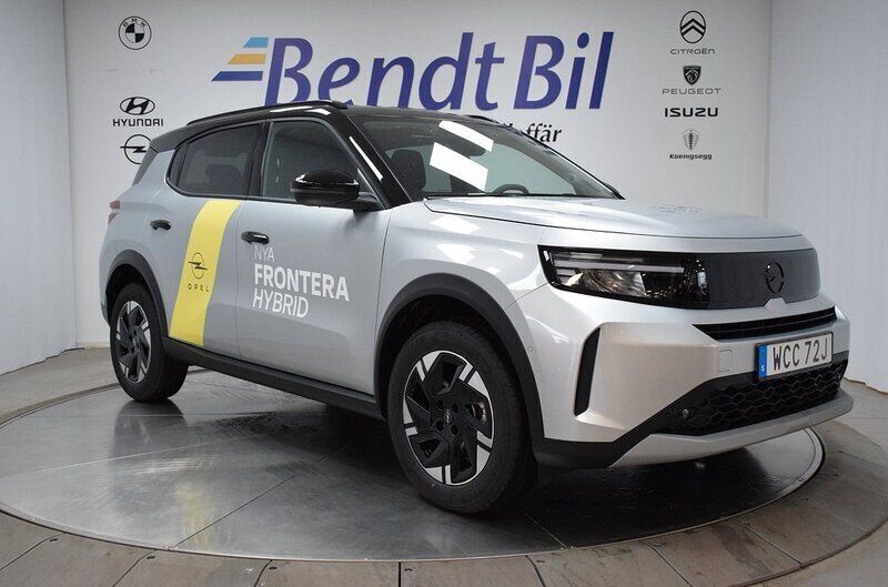 Grå Ny 2025 Opel Frontera SUV | 298 500 kr - Bild 1/3