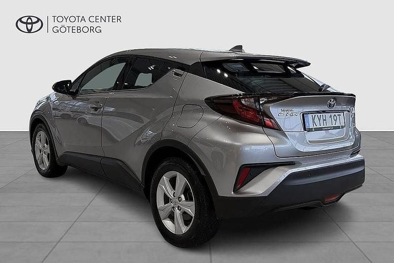 Begagnad Toyota C-HR Edition 124 HK (91 kW) 2021 Mörkgrå SUV
