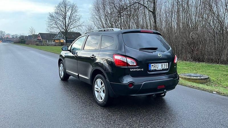 Begagnad Nissan Qashqai +2 150 HK (110 kW) 2011 SUV