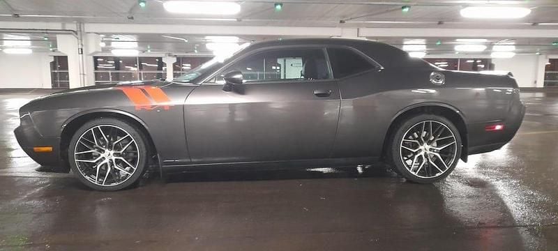 Begagnad 2014 Dodge Challenger Sportkupé | 234 500 kr - Bild 1/4