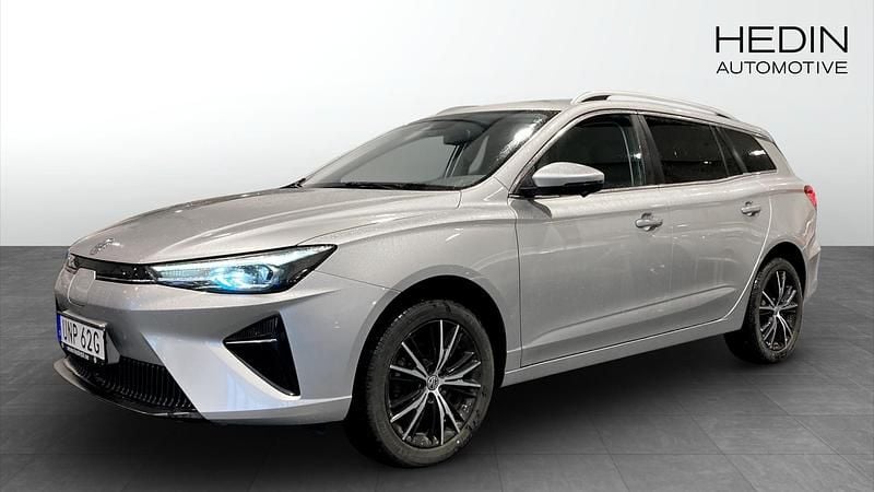 Grå (grey) Begagnad 2022 MG MG5 EV Kombi | 219 900 kr - Bild 1/4