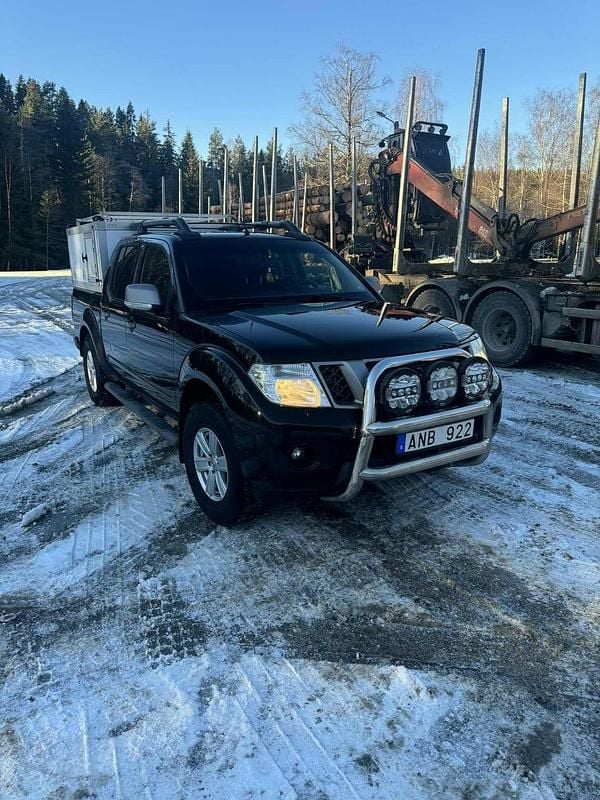 Begagnad 2014 Nissan Navara Pickup | 100 000 kr (Marknadspris) - Bild 1/4