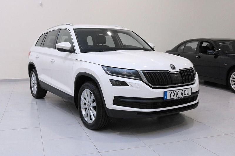 Vit Begagnad 2019 Skoda Kodiaq Business Line SUV | 269 900 kr (Marknadspris) - Bild 1/4