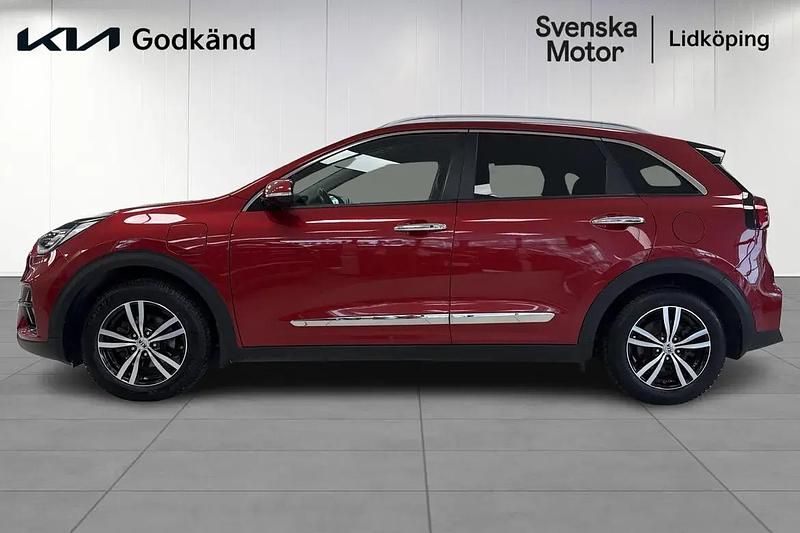 Begagnad Kia Niro Advance 141 HK (103 kW) 2020 Röd SUV