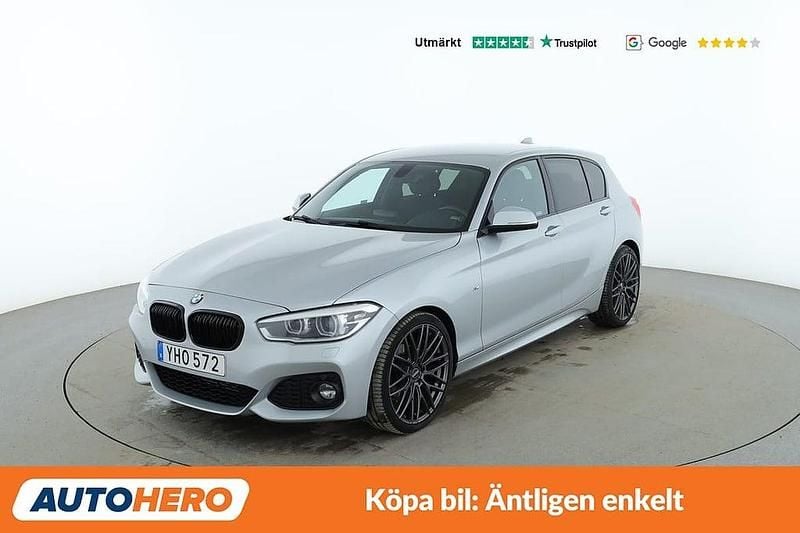 Silver Begagnad 2016 BMW 118 M Sport Halvkombi | 179 000 kr (Marknadspris) - Bild 1/4