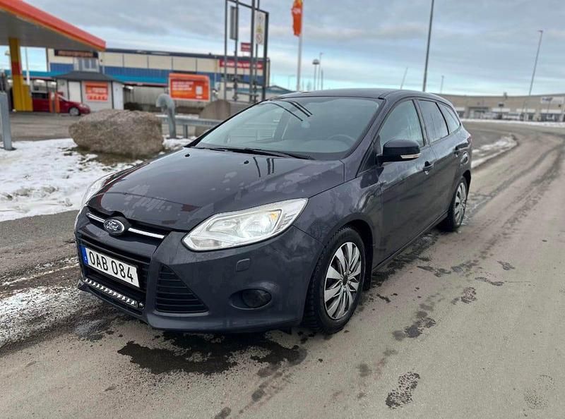 Begagnad Ford Focus 115 HK (84 kW) 2011 Kombi