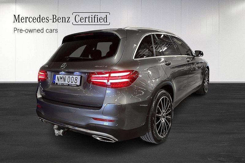 Begagnad Mercedes GLC350 AMG 211 HK (155 kW) 2017 Gråmetallic SUV