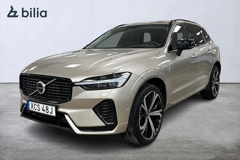 Grå Begagnad 2023 Volvo XC60 Ultimate SUV | 489 900 kr (Dyr) - Bild 1/3
