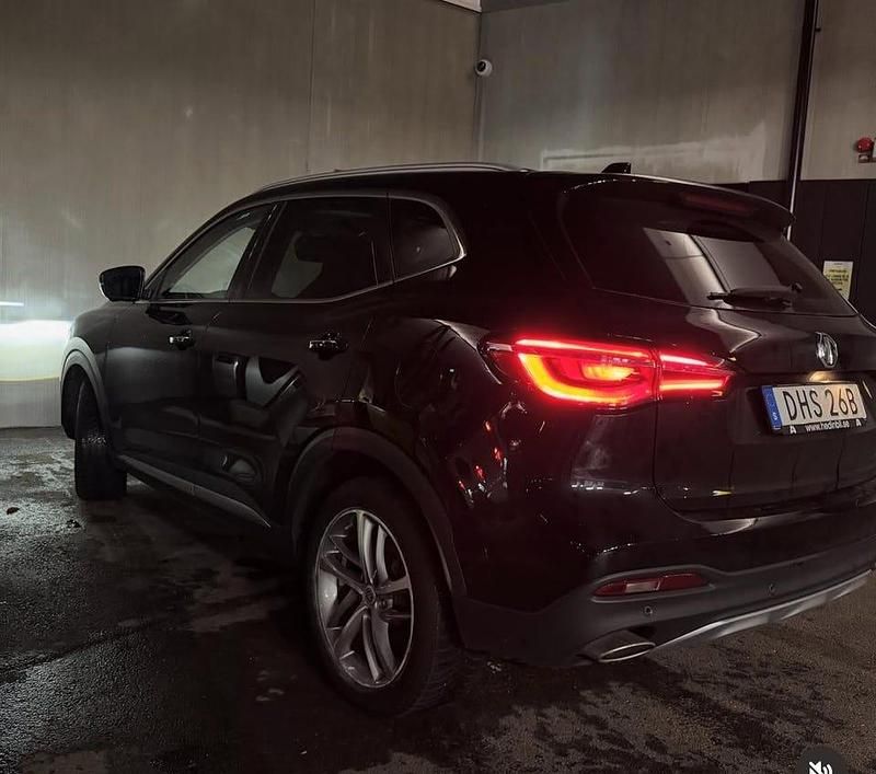 Begagnad MG EHS 258 HK (189 kW) 2021 SUV