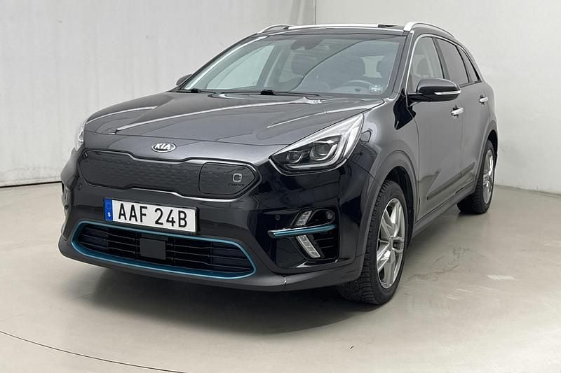 Svart Begagnad 2019 Kia e-Niro 2 SUV | 175 000 kr (Bra pris) - Bild 1/4