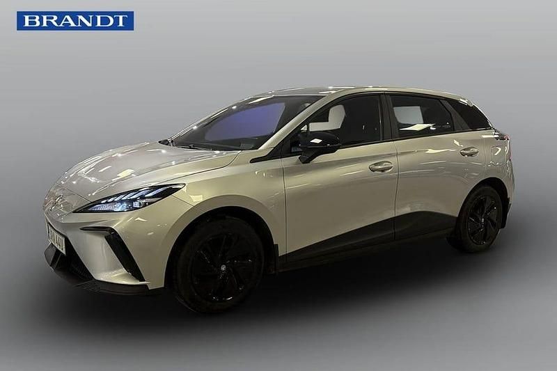 Grå Begagnad 2023 MG MG4 EV Halvkombi | 219 000 kr (Marknadspris) - Bild 1/4