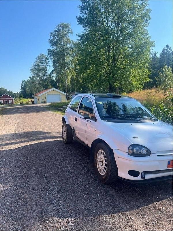 Begagnad Opel Corsa 106 HK (77 kW) 1996 Halvkombi