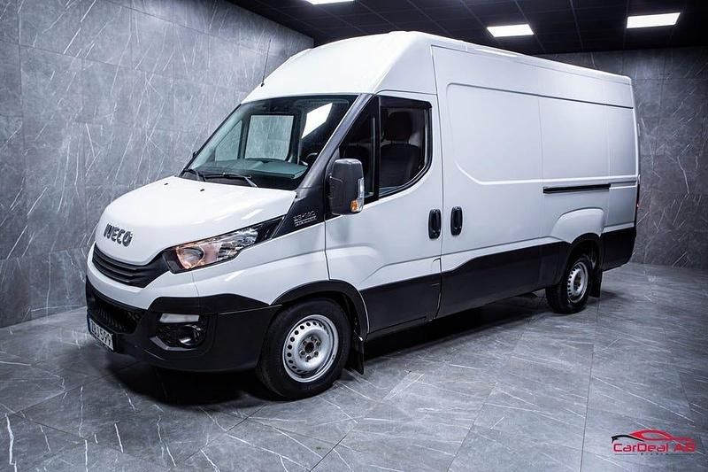 Begagnad Iveco Daily 136 HK (100 kW) 2018 Vit Van