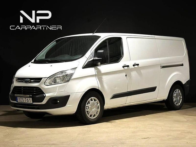 Vit Begagnad 2018 Ford Transit Van | 79 900 kr - Bild 1/4