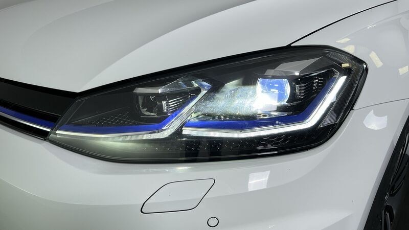 Begagnad VW e-Golf 100 kW (136 HK) 2019 Halvkombi