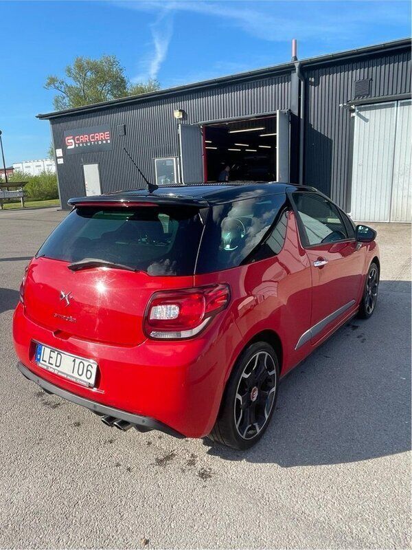 Begagnad 2010 Citroën DS3 Halvkombi | 39 000 kr - Bild 1/4