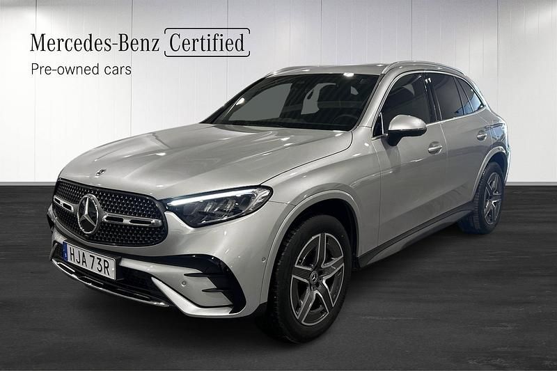 Begagnad Mercedes 300 AMG 197 HK (144 kW) 2024 Silver SUV
