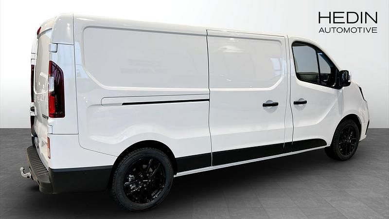 Begagnad Renault Trafic 2024 Vit Minibuss