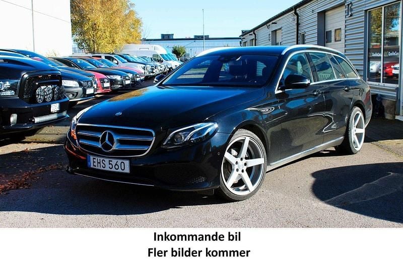 Svart Begagnad 2017 Mercedes E220 Kombi | 279 900 kr (Bra pris) - Bild 1/3