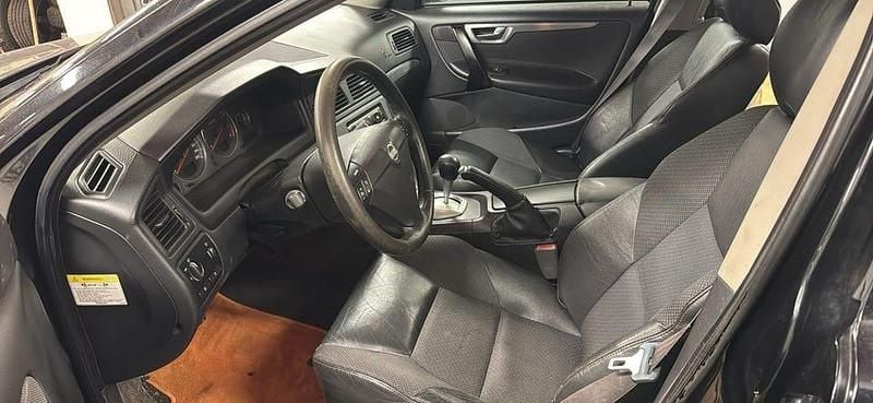 Begagnad Volvo S60 250 HK (183 kW) 2004 Sedan