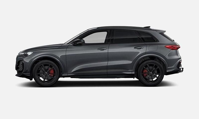 Daytonagrå pärleffekt Ny 2025 Audi Q5 Sport SUV | 779 000 kr (Marknadspris) - Bild 1/3