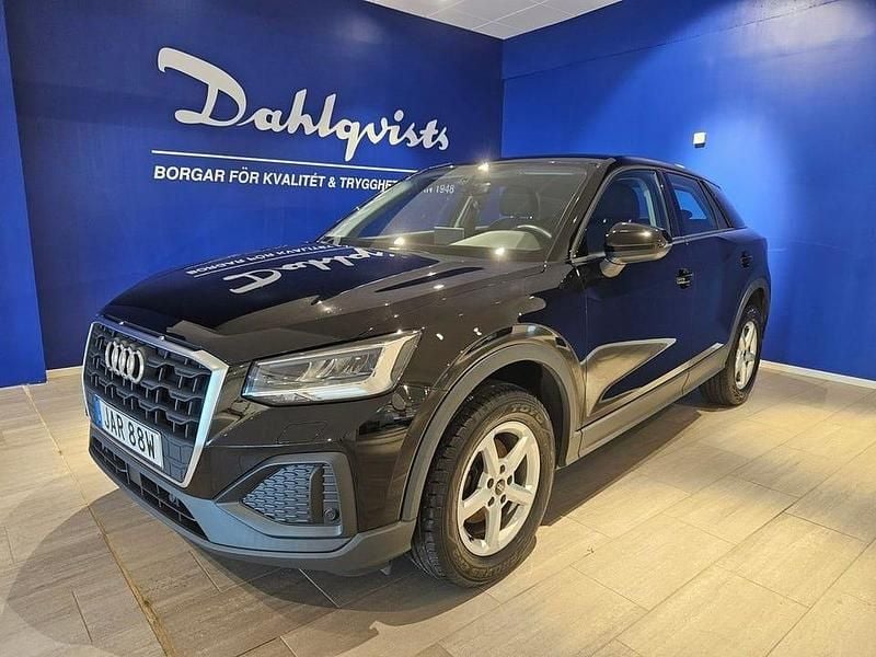Svart Begagnad 2022 Audi Q2 Proline SUV | 219 000 kr (Marknadspris) - Bild 1/3