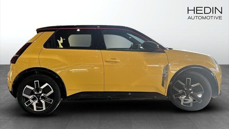 Ny Renault R5 Iconic 110 kW (150 HK) 2025 Gul Halvkombi