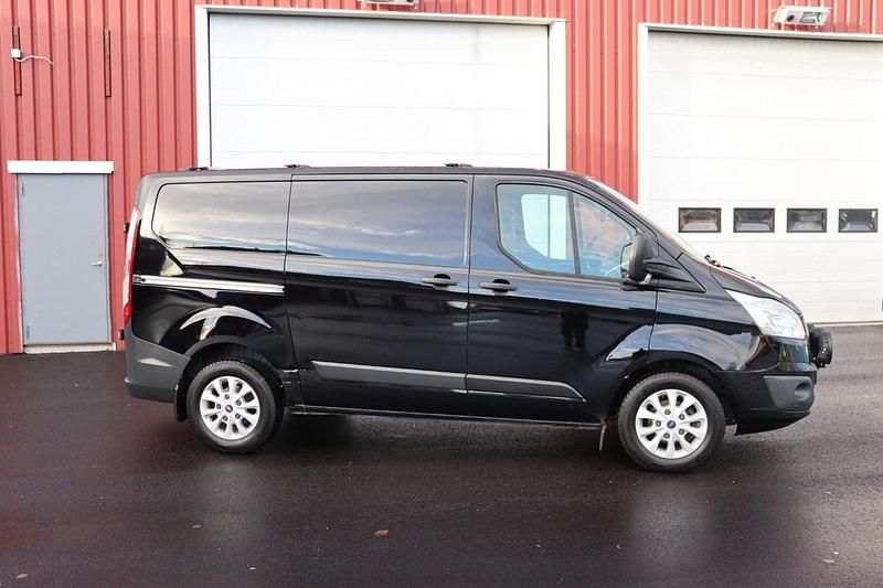 Svart Begagnad 2016 Ford Transit Custom | 79 900 kr (Bra pris) - Bild 1/4