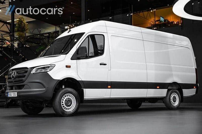 Begagnad Mercedes Sprinter SE 190 HK (139 kW) 2024 Vit Van