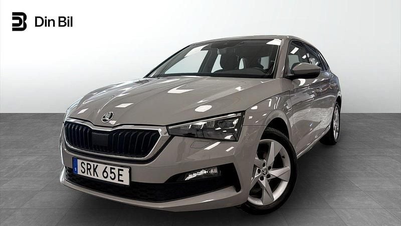 Grå Begagnad 2020 Skoda Scala Style Halvkombi | 169 900 kr (Marknadspris) - Bild 1/4