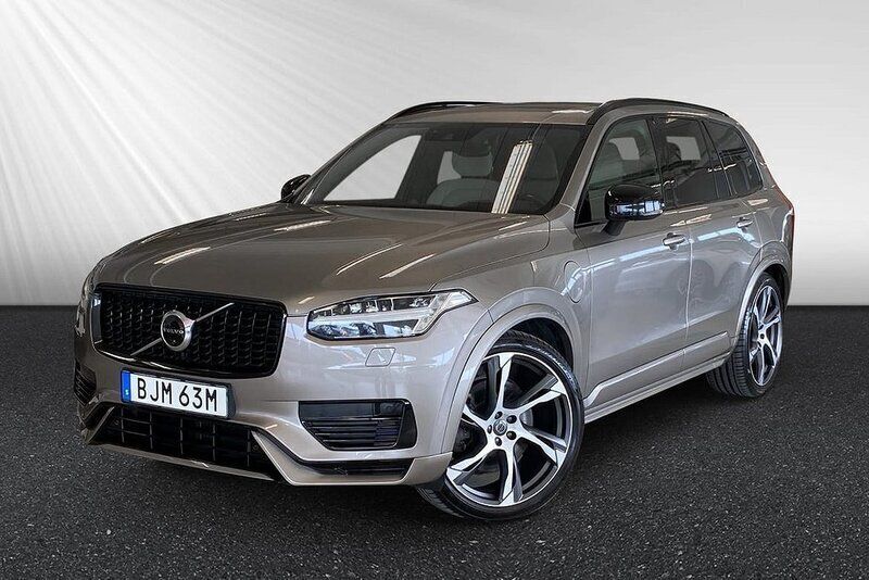 Grå Begagnad 2021 Volvo XC90 R-Design SUV | 508 800 kr (Bra pris) - Bild 1/4