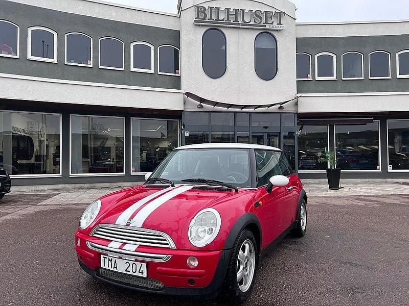 Begagnad Mini Cooper 116 HK (85 kW) 2002 Röd Halvkombi