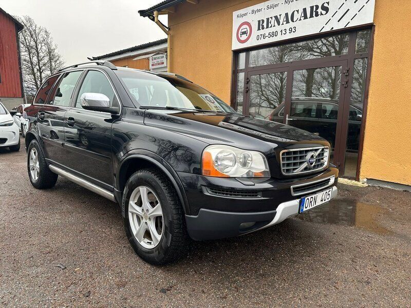 Svart Begagnad 2010 Volvo XC90 R-Design SUV | 99 900 kr (Marknadspris) - Bild 1/4