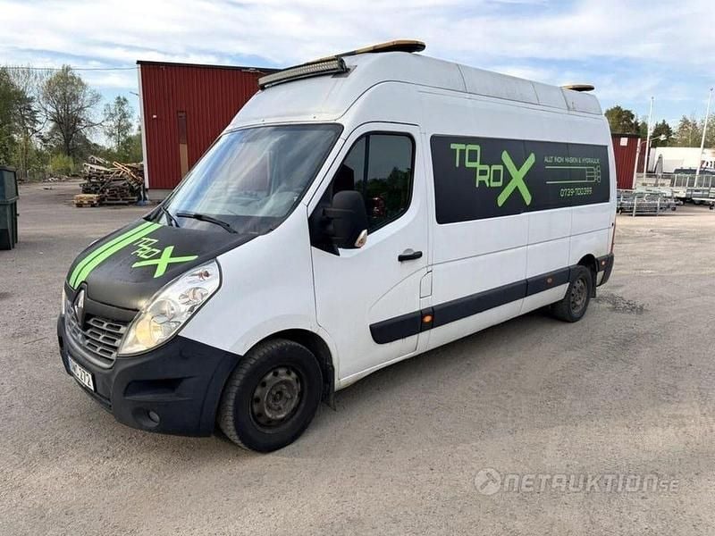 Vit Begagnad 2015 Renault Master Van | 70 000 kr - Bild 1/4