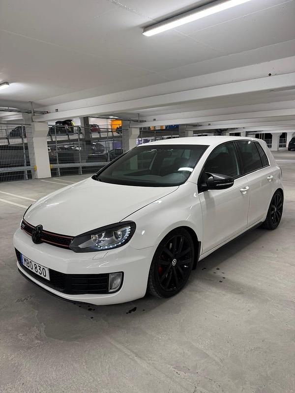 Begagnad 2012 VW Golf VII GTD Halvkombi | 89 000 kr (Bra pris) - Bild 1/4