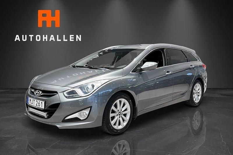 Begagnad Hyundai i40 136 HK (100 kW) 2013 Silver Kombi