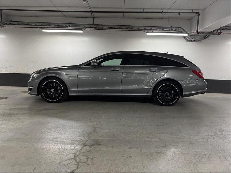 Grå Begagnad 2013 Mercedes CLS63 AMG Shooting Brake AMG Kombi | 379 000 kr - Bild 1/4