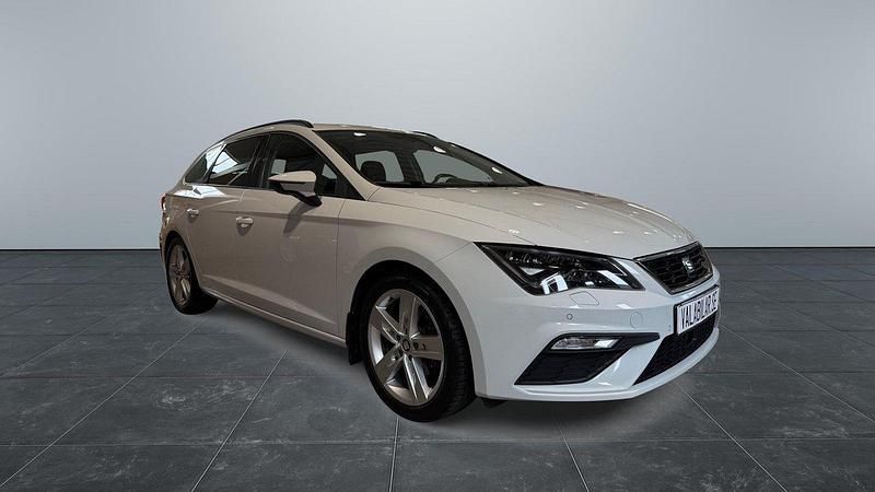 Begagnad Seat Leon ST Beats 150 HK (110 kW) 2019 Vit Kombi
