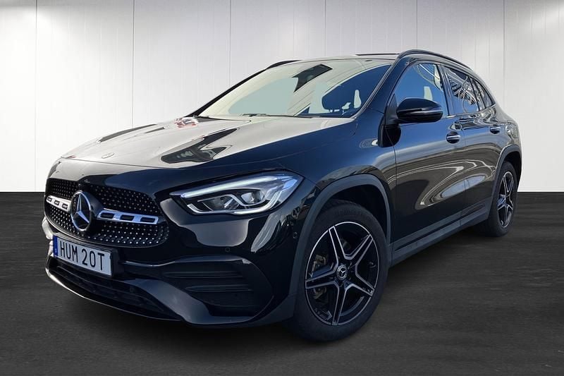 Begagnad Mercedes GLA250 218 HK (160 kW) 2023 Svart SUV