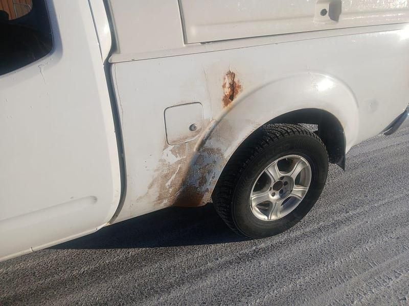 Begagnad Nissan Navara 171 HK (125 kW) 2008