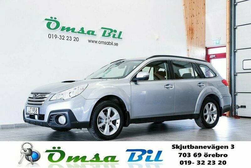 Silver Begagnad 2013 Subaru Outback SUV | 98 800 kr (Dyr) - Bild 1/4
